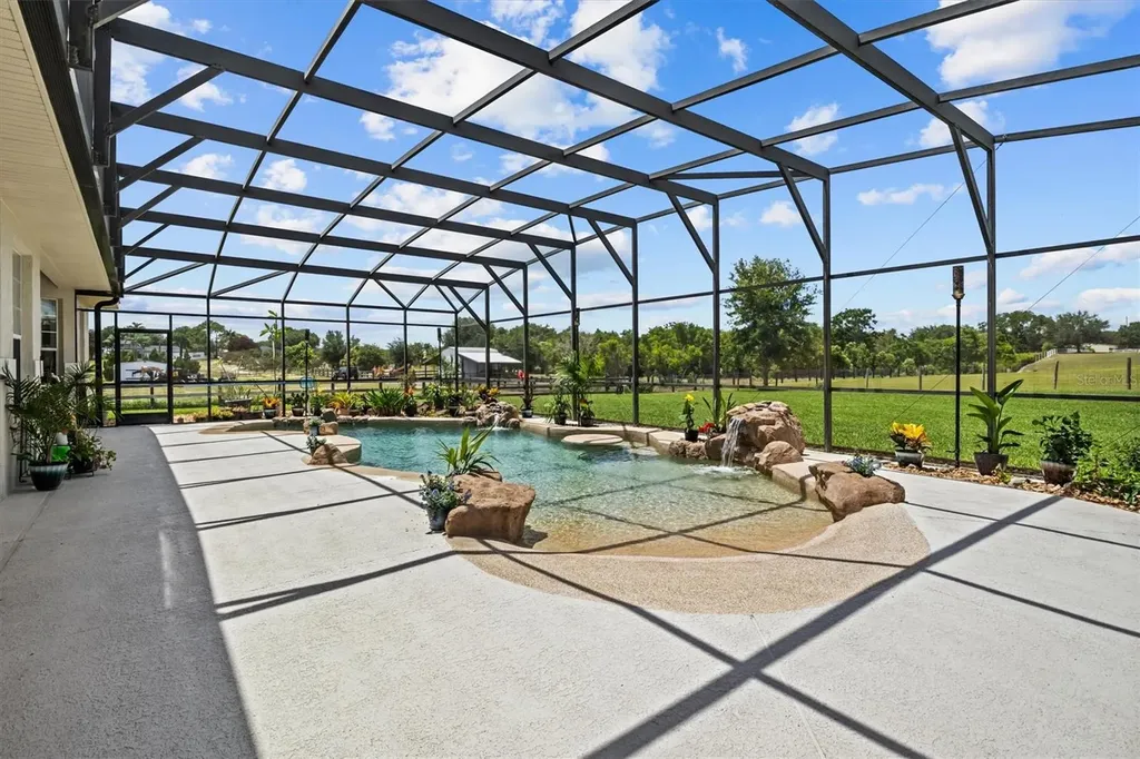 877 N Crooked Lake Drive Babson Park FL 33827
