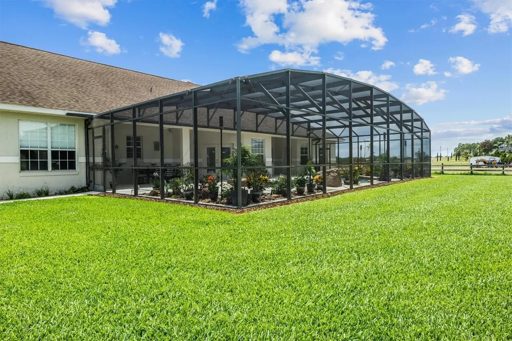 877 N Crooked Lake Drive Babson Park FL 33827