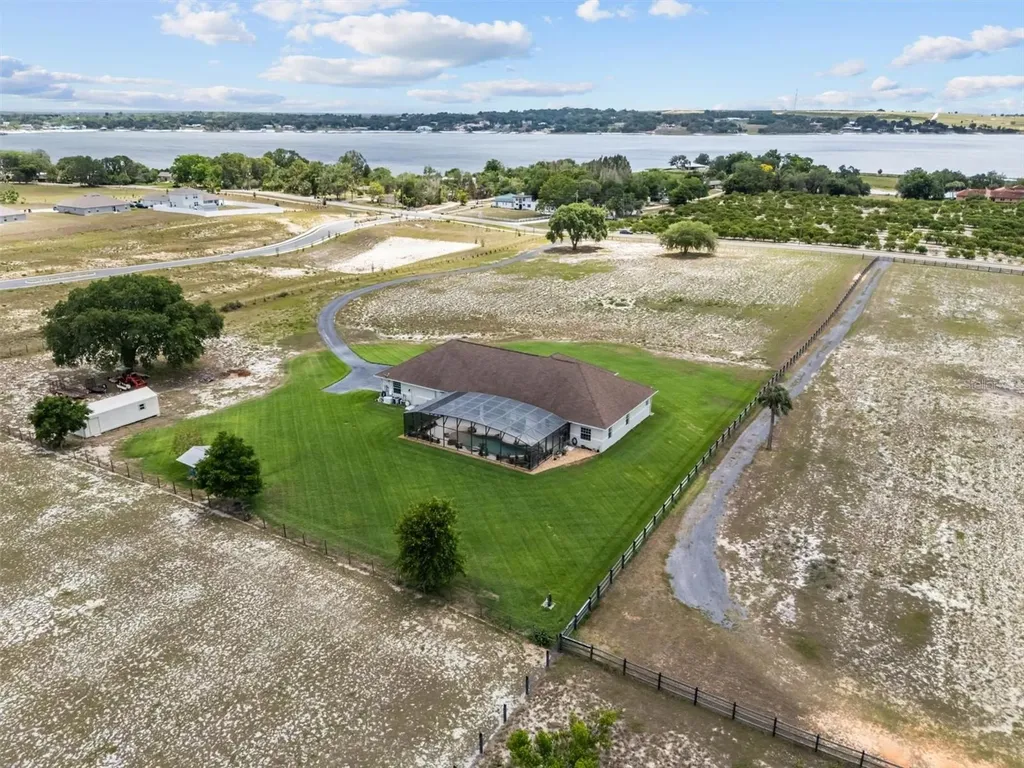 877 N Crooked Lake Drive Babson Park FL 33827
