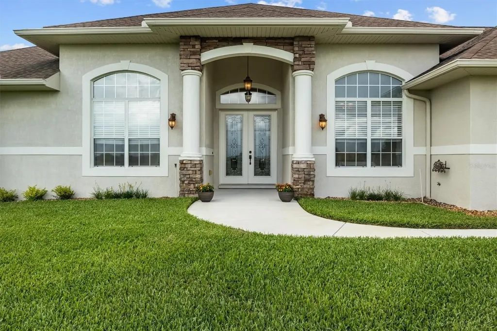 877 N Crooked Lake Drive Babson Park FL 33827