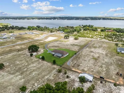 877 N Crooked Lake Drive Babson Park FL 33827