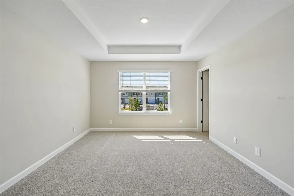 7487 Deer Valley Circle Tampa FL 33635