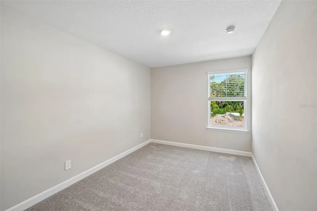 7487 Deer Valley Circle Tampa FL 33635