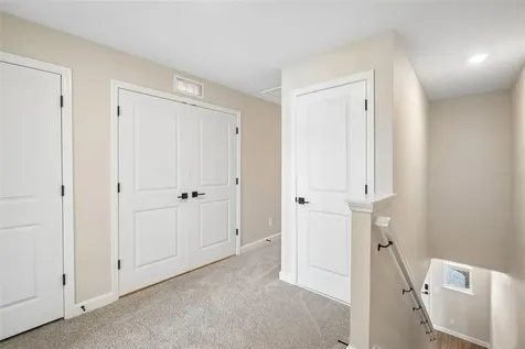 7487 Deer Valley Circle Tampa FL 33635