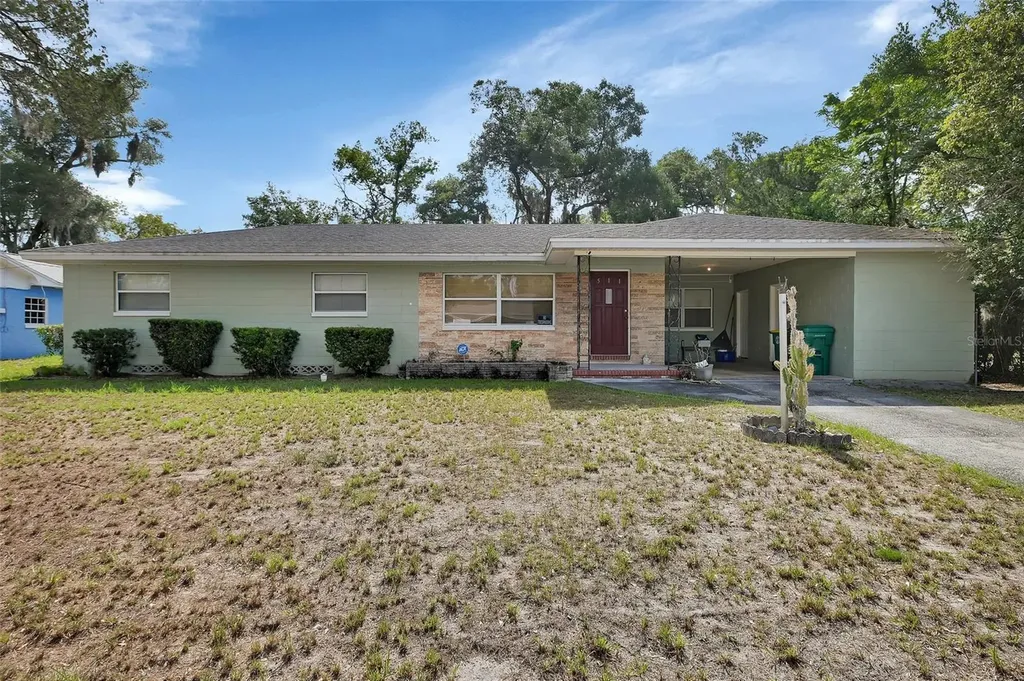 511 S Elsasser Street Deland FL 32720