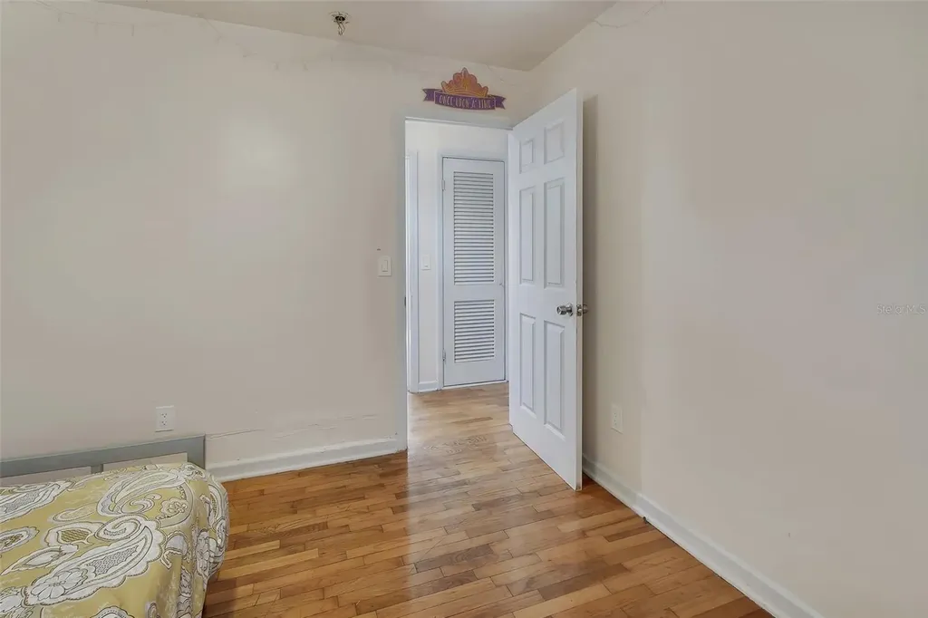 511 S Elsasser Street Deland FL 32720