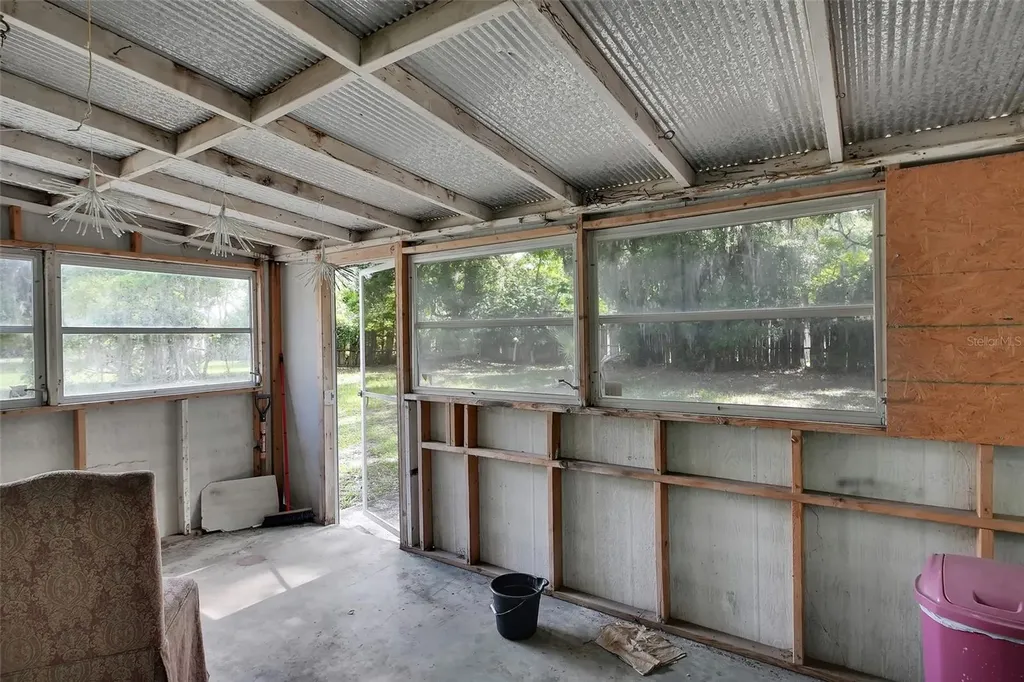 511 S Elsasser Street Deland FL 32720