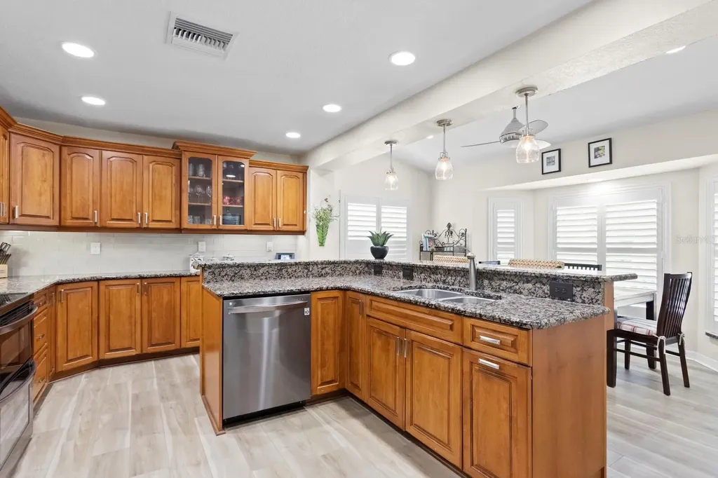 1107 Glenn Lane Safety Harbor FL 34695