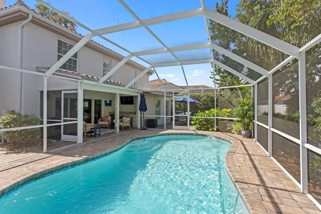 1107 Glenn Lane Safety Harbor FL 34695