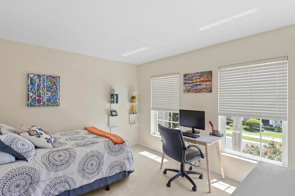 1107 Glenn Lane Safety Harbor FL 34695