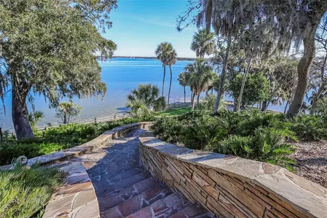1107 Glenn Lane Safety Harbor FL 34695