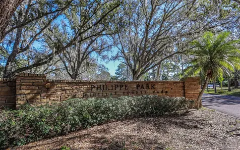 1107 Glenn Lane Safety Harbor FL 34695