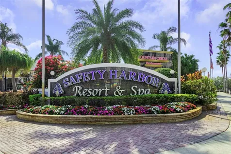 1107 Glenn Lane Safety Harbor FL 34695