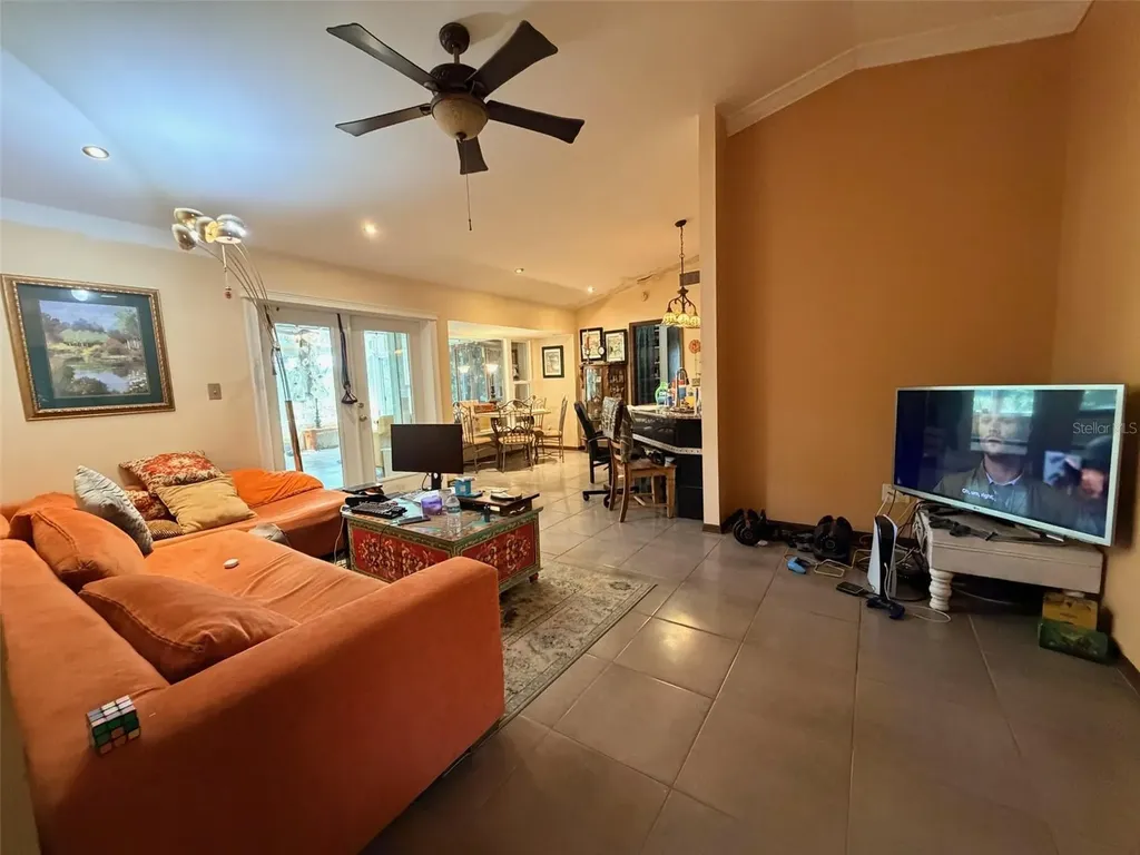 4238 Watermill Avenue Orlando FL 32817