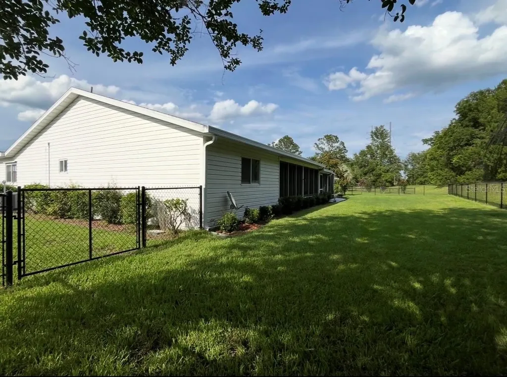 17380 SE 98th Circle Summerfield FL 34491