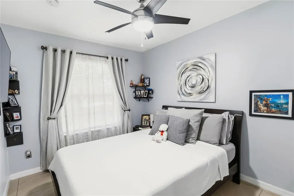 1120 N Fairway Drive Apopka FL 32712