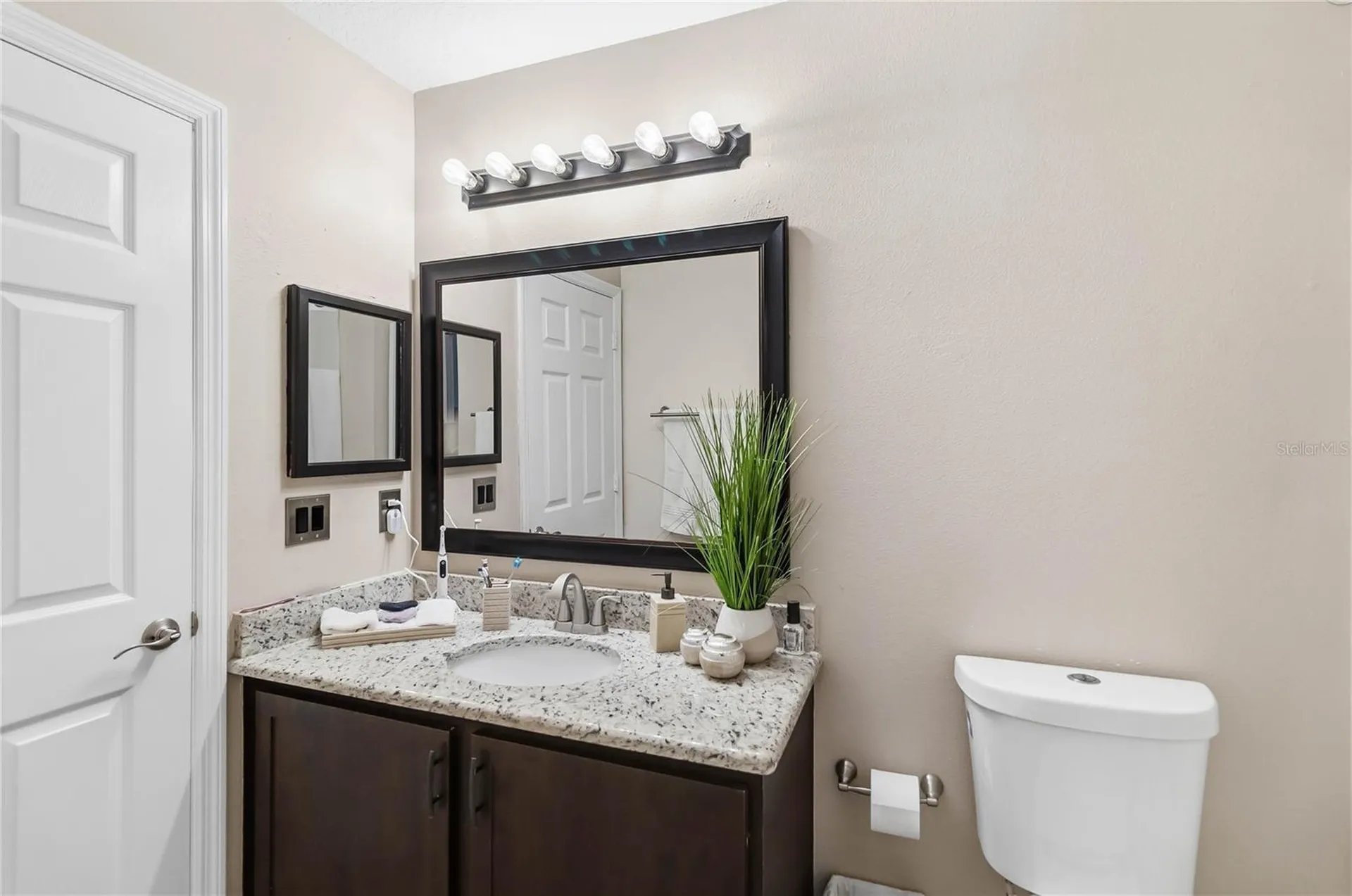 1120 N Fairway Drive Apopka FL 32712