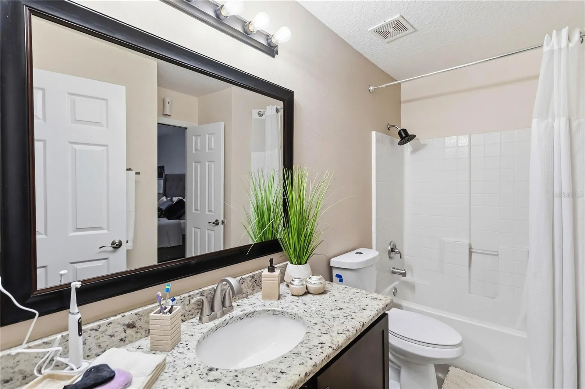 1120 N Fairway Drive Apopka FL 32712