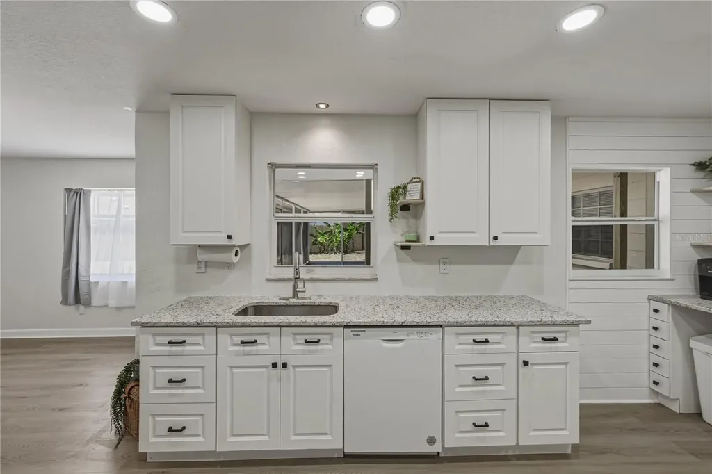 37634 Hidden Park Court Dade City FL 33525