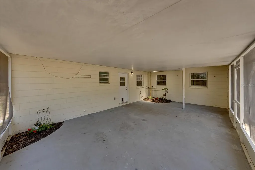 37634 Hidden Park Court Dade City FL 33525