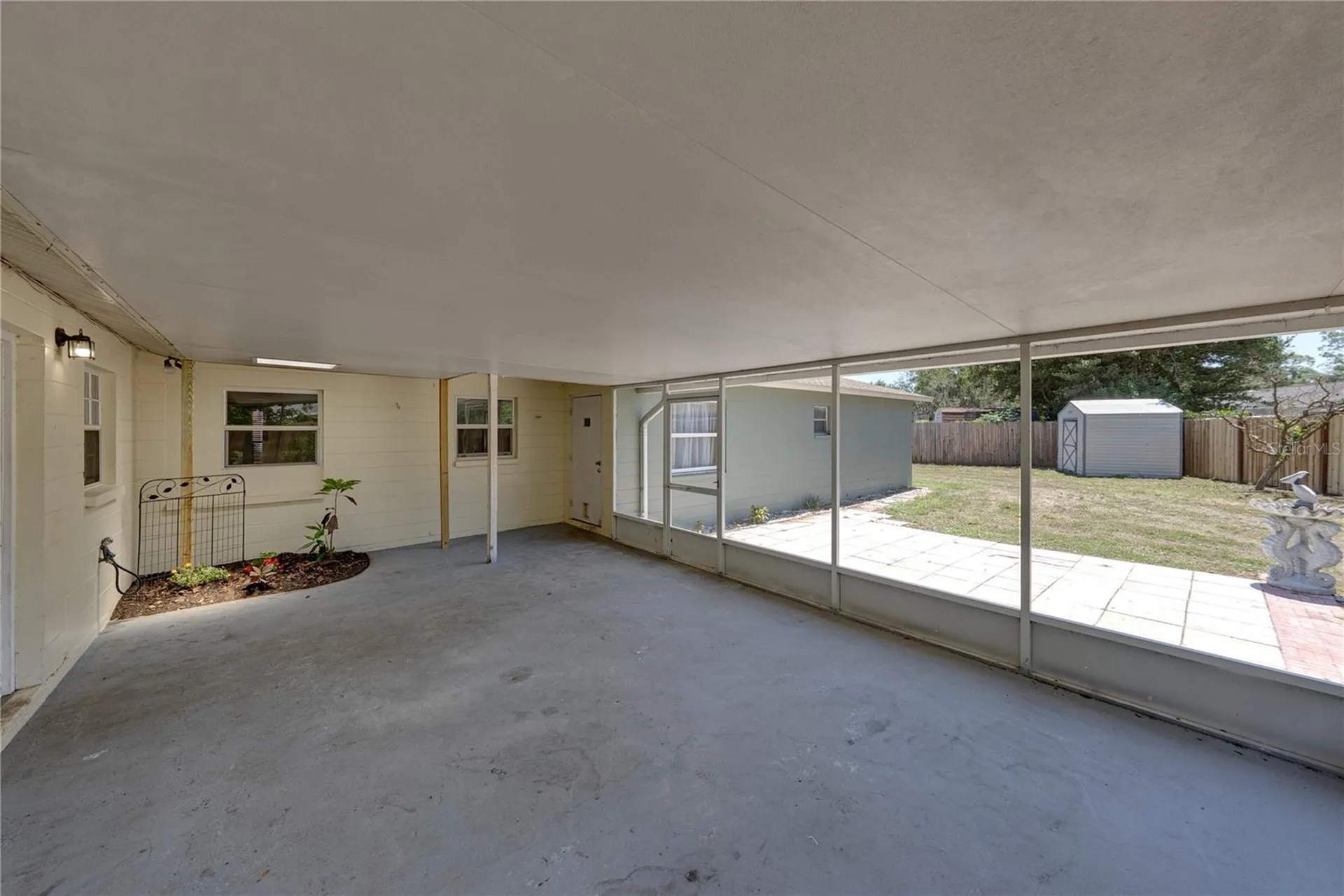 37634 Hidden Park Court Dade City FL 33525
