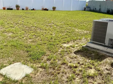 510 Lobelia Drive Davenport FL 33837