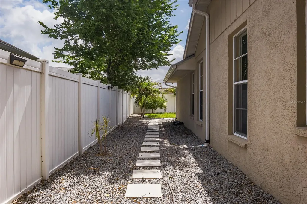 4513 Peridia Boulevard E Bradenton FL 34203