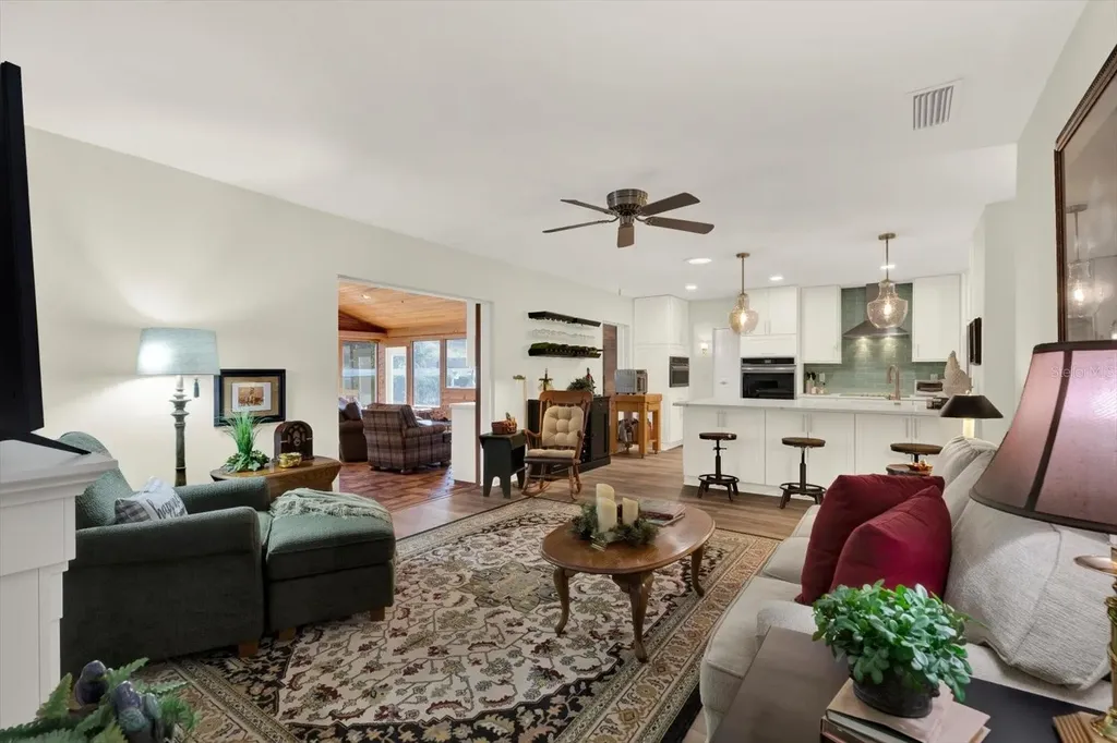 6625 Baybrooks Circle Tampa FL 33617
