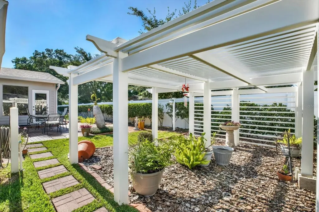6625 Baybrooks Circle Tampa FL 33617
