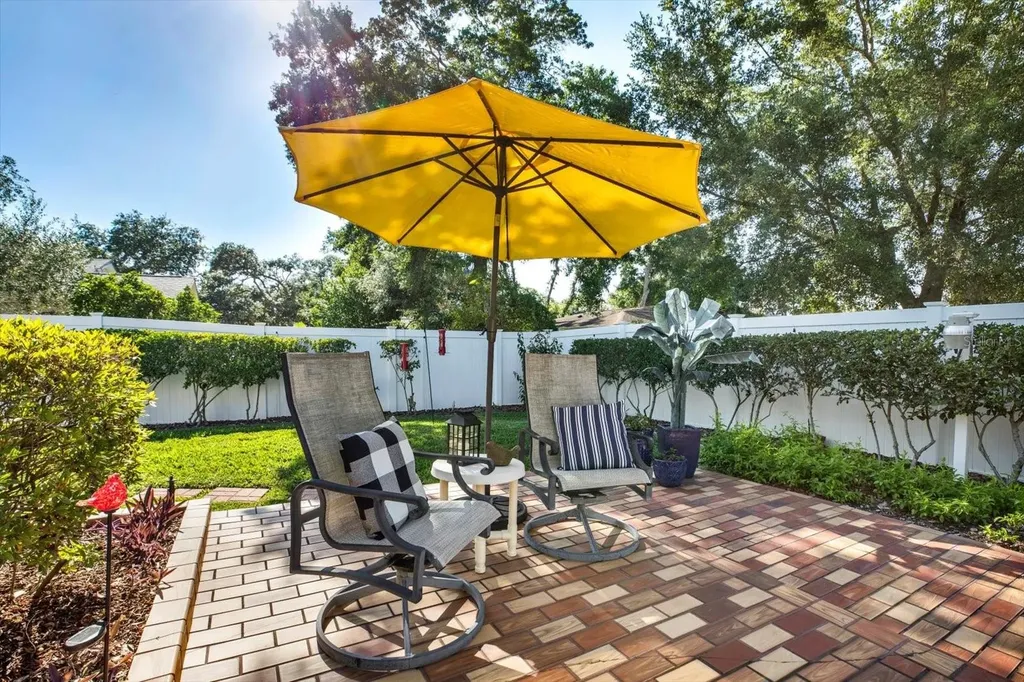 6625 Baybrooks Circle Tampa FL 33617