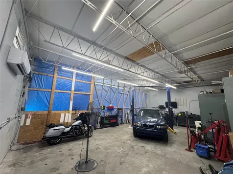 4120 Roush Avenue Orlando FL 32803