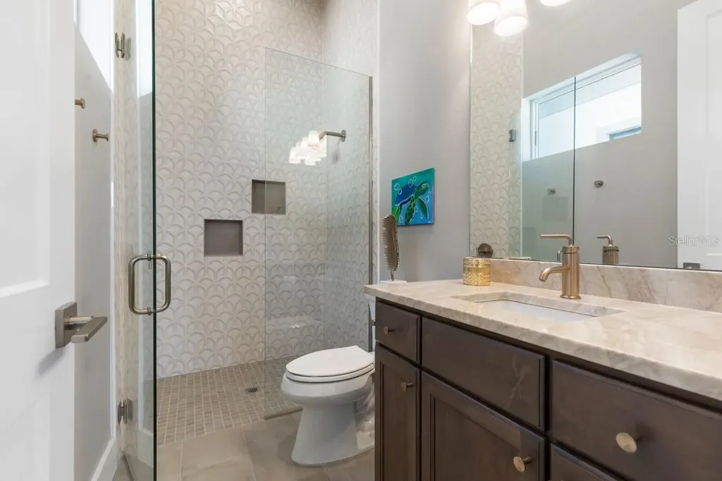 18 Spinaker Circle Palm Coast FL 32137