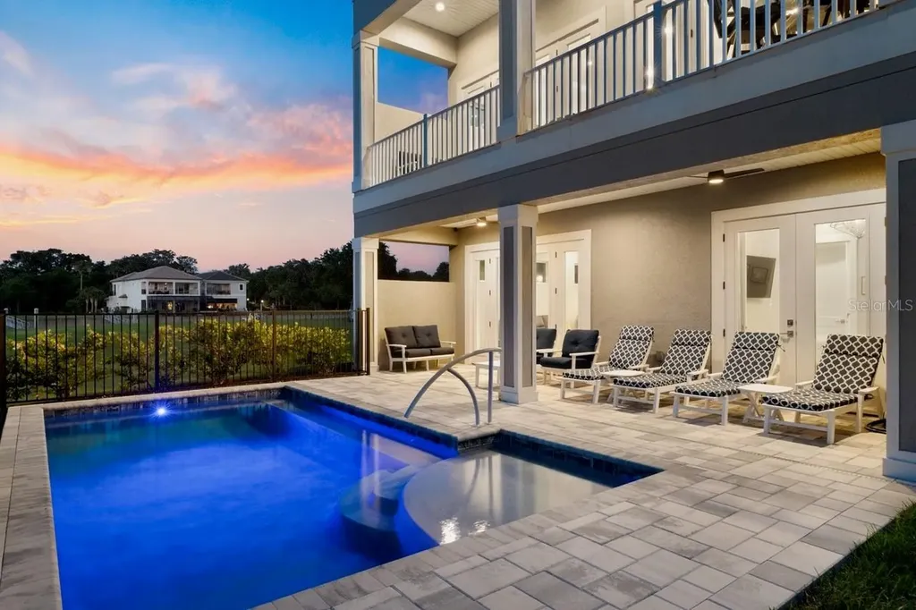18 Spinaker Circle Palm Coast FL 32137