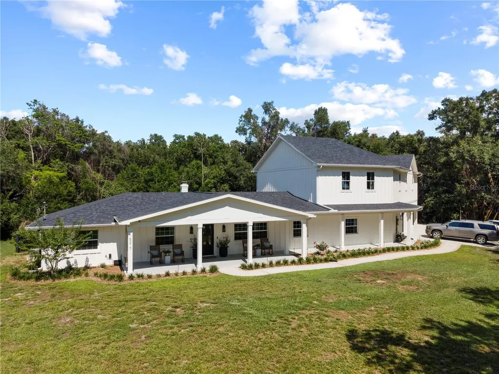 16217 Lake Johns Circle Winter Garden FL 34787