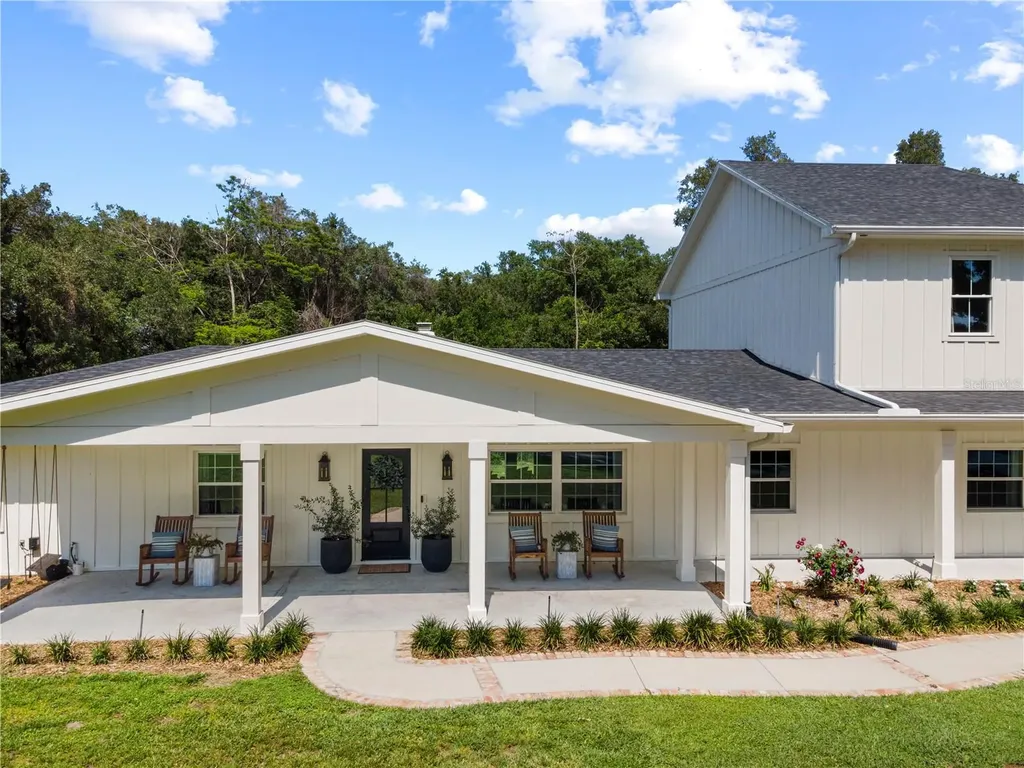 16217 Lake Johns Circle Winter Garden FL 34787