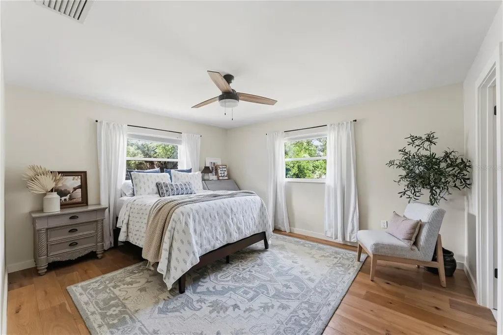 16217 Lake Johns Circle Winter Garden FL 34787