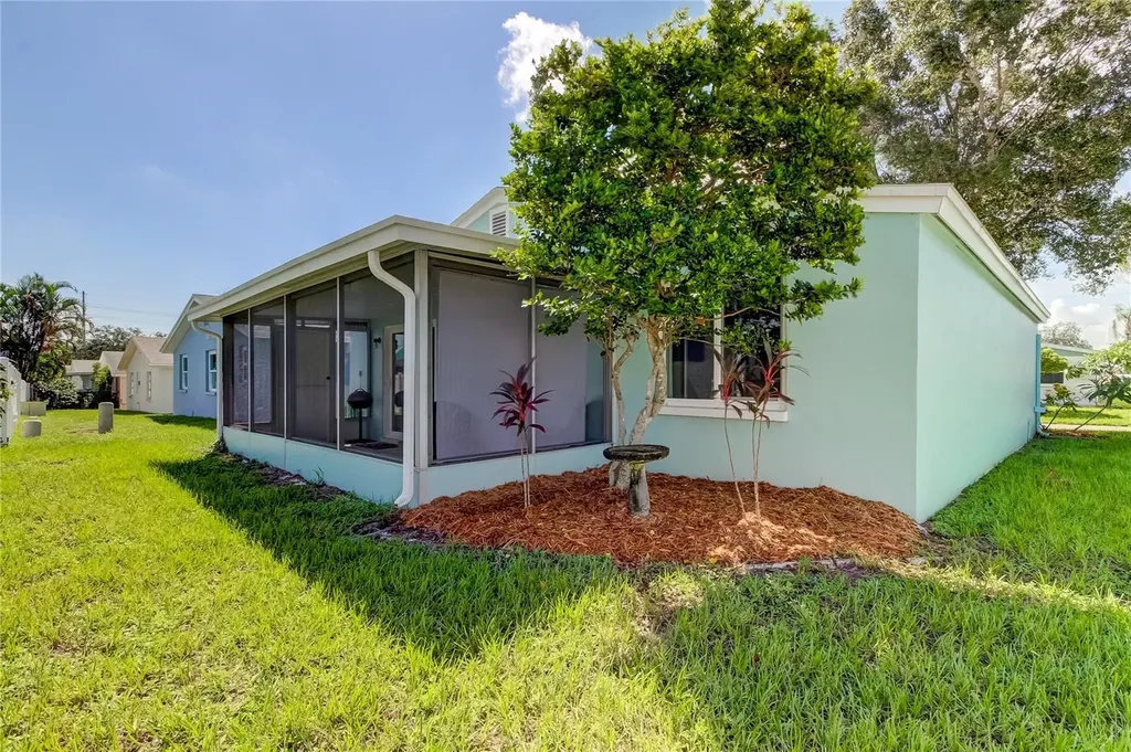 1008 Heron Court Dunedin FL 34698