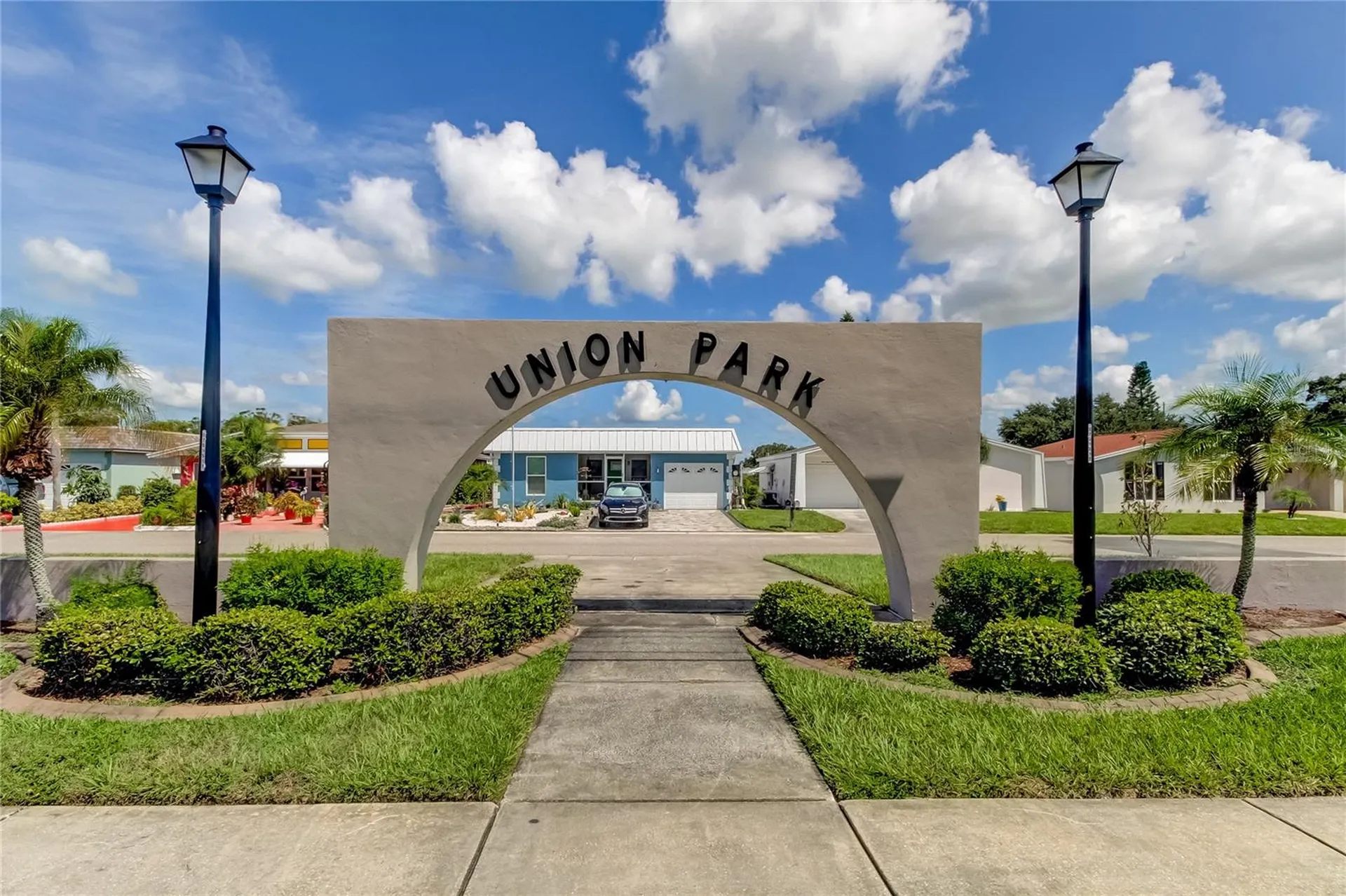 1008 Heron Court Dunedin FL 34698