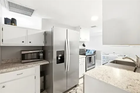 1008 Heron Court Dunedin FL 34698