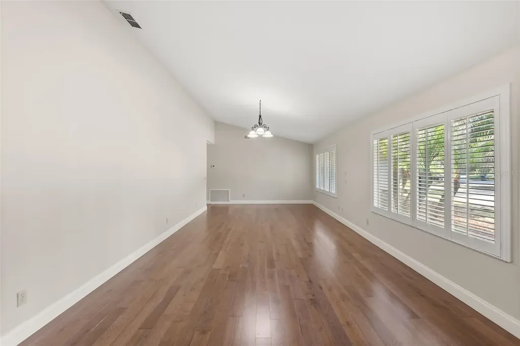 5321 Foxshire Court Orlando FL 32819