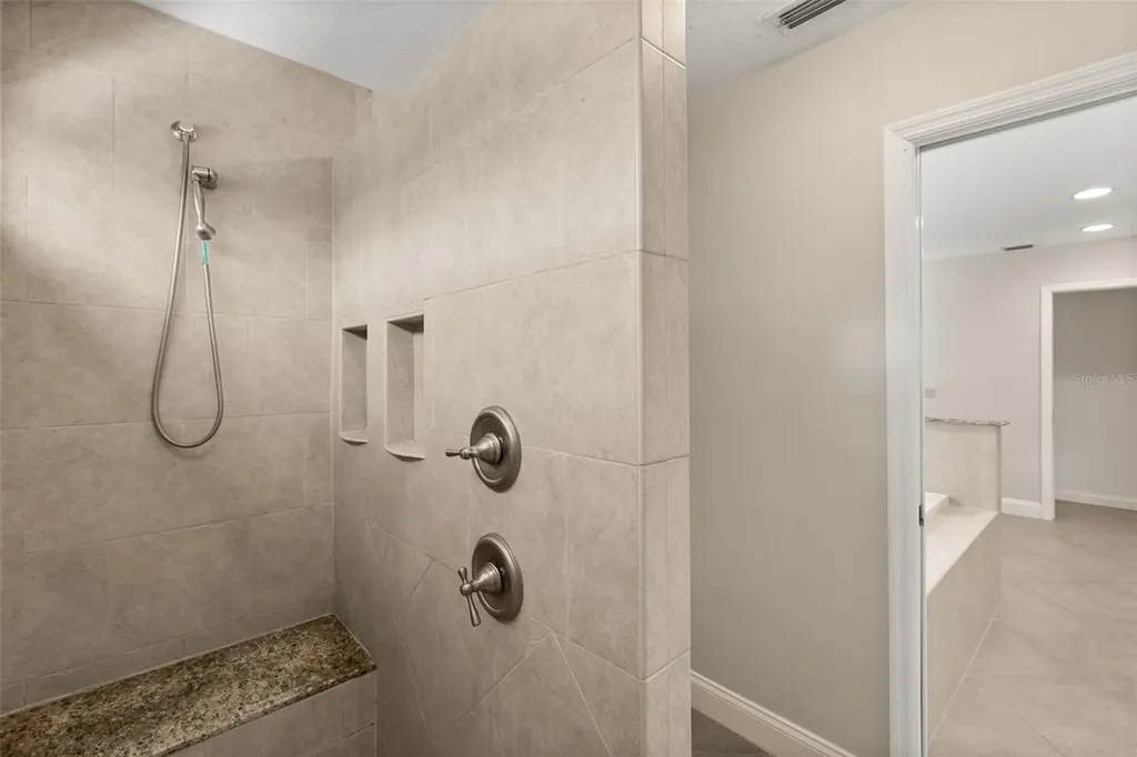 5321 Foxshire Court Orlando FL 32819