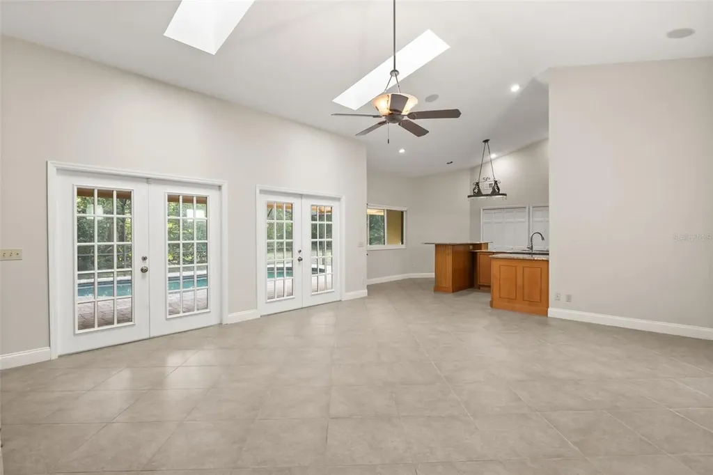 5321 Foxshire Court Orlando FL 32819