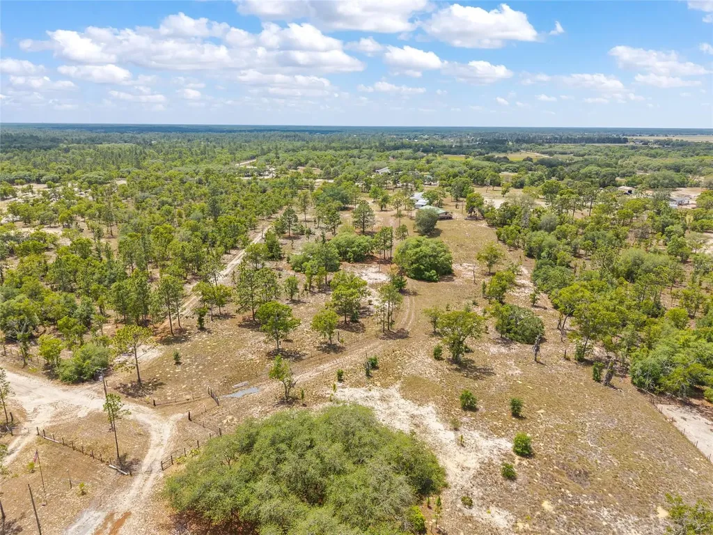 9950 SE 136th Terrace Dunnellon FL 34431