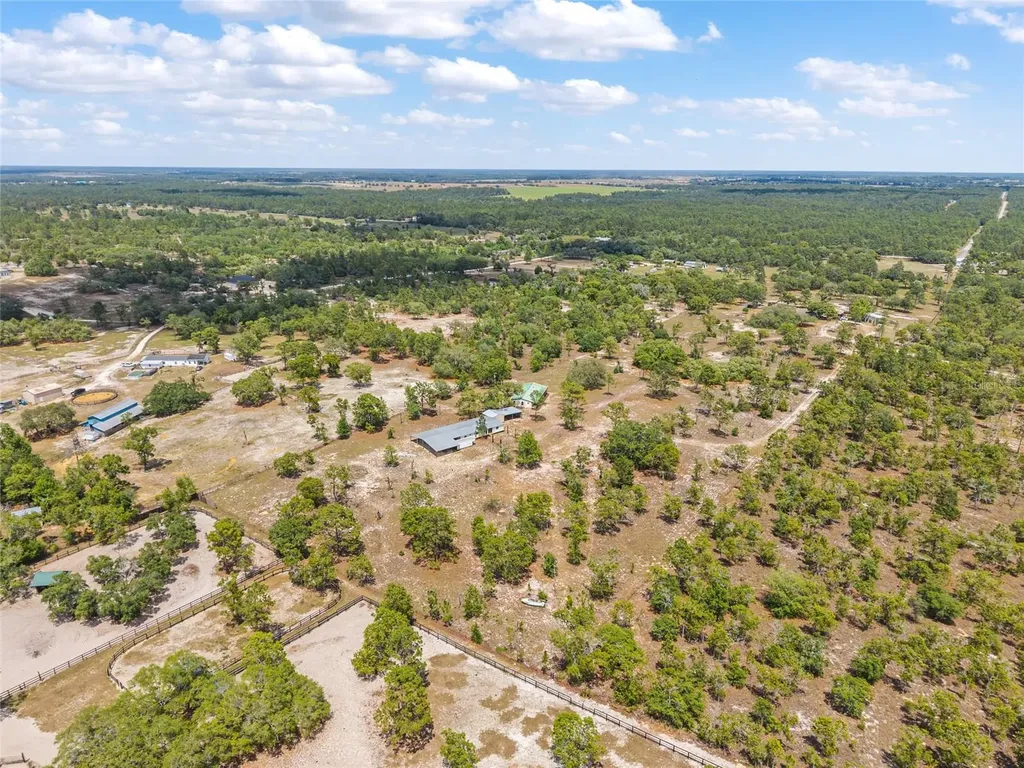 9950 SE 136th Terrace Dunnellon FL 34431