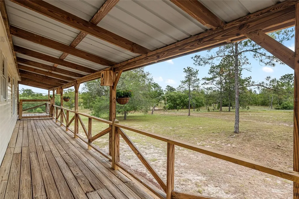 9950 SE 136th Terrace Dunnellon FL 34431