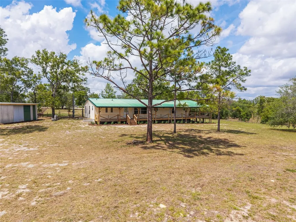 9950 SE 136th Terrace Dunnellon FL 34431