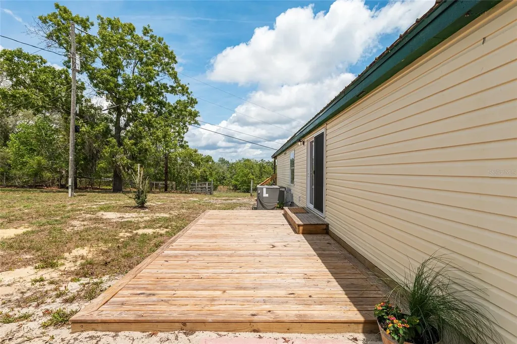 9950 SE 136th Terrace Dunnellon FL 34431