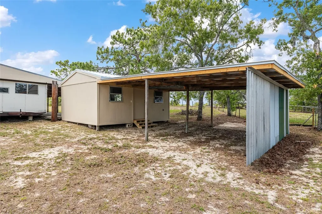 9950 SE 136th Terrace Dunnellon FL 34431