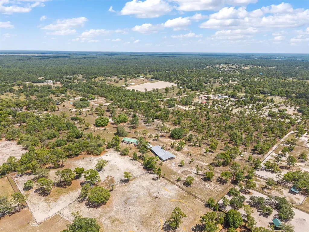 9950 SE 136th Terrace Dunnellon FL 34431