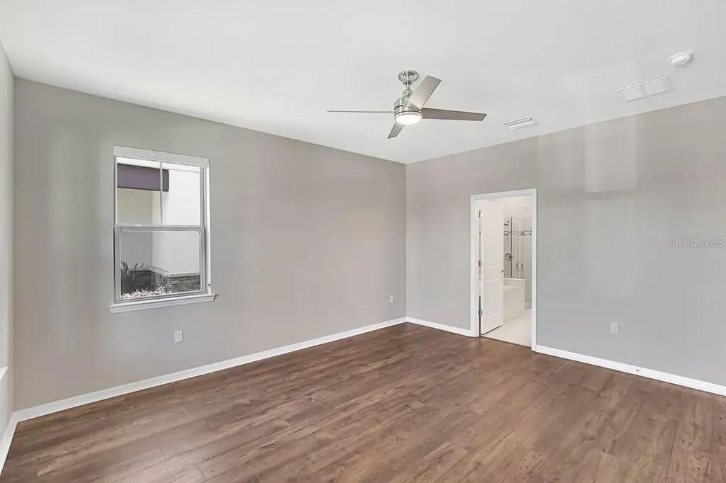 5834 Esker Falls Lane Lithia FL 33547